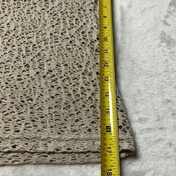 Romantic Line Taupe Deep V Crochet Long Sleeve Top Size Large - Picture 7 of 8